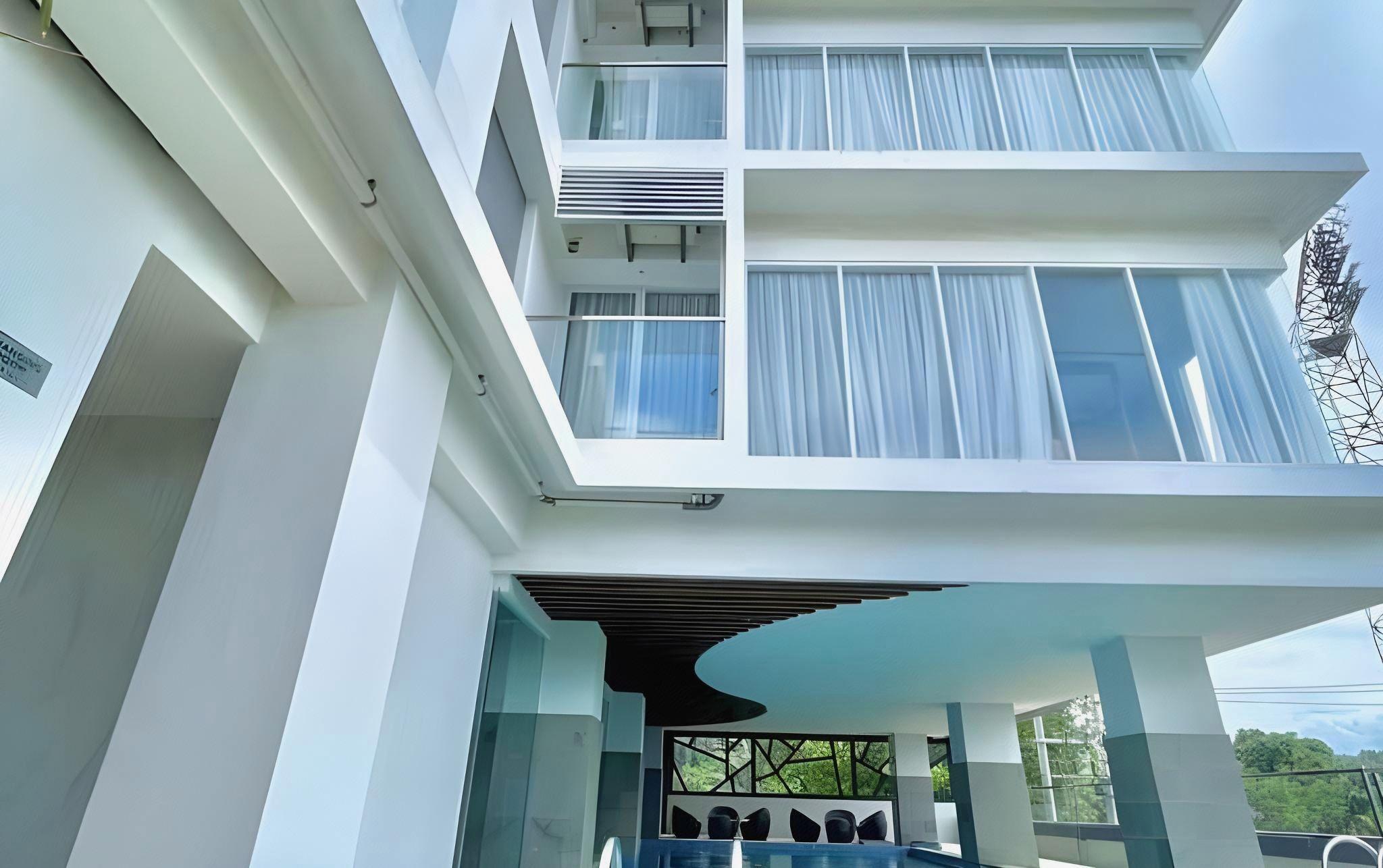 Rogers Hotel Manado 5/36