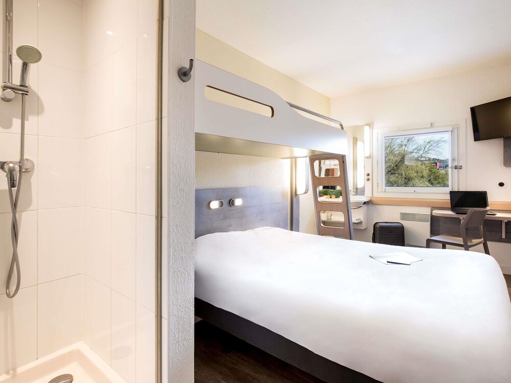 Ibis Budget Frejus Capitou A8 31/61