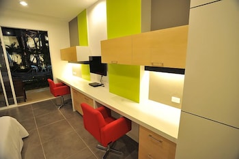 PAEVA LUXURY SERVICED RESIDENCE 36/48