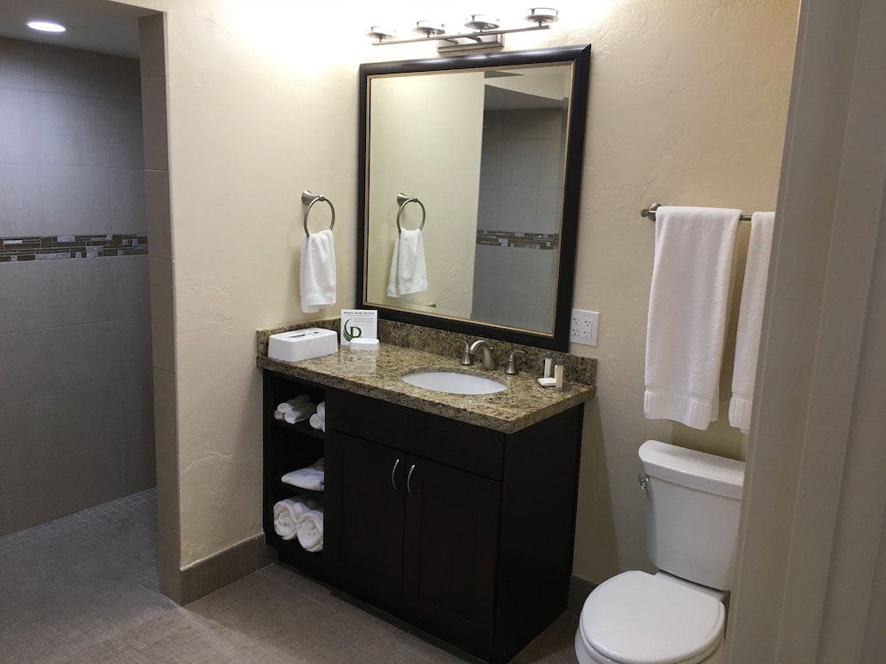 Hilton Vacation Club Varsity Club Tucson 16/42