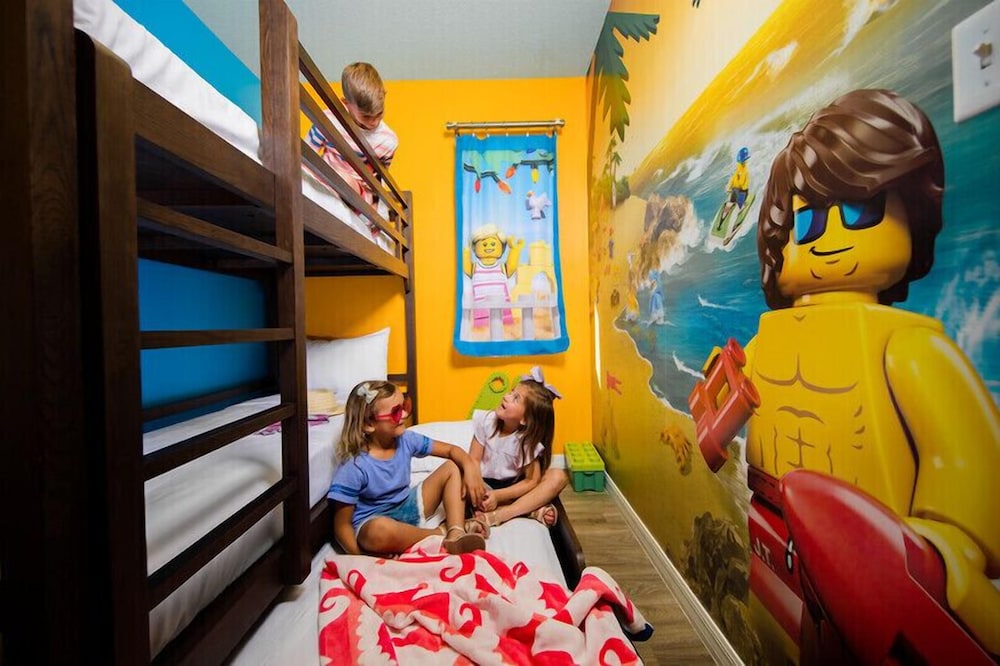 LEGOLAND BEACH RETREAT 8/22