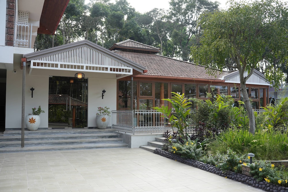 Regenta Resort Sakleshpur 5/50
