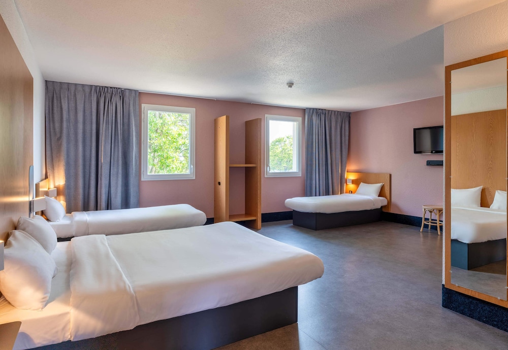 Room at B&B Hotel Lyon Eurexpo Chassieu, CHASSIEU
