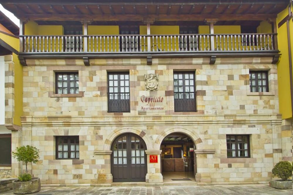 Capriccio Apartamentos 2/43