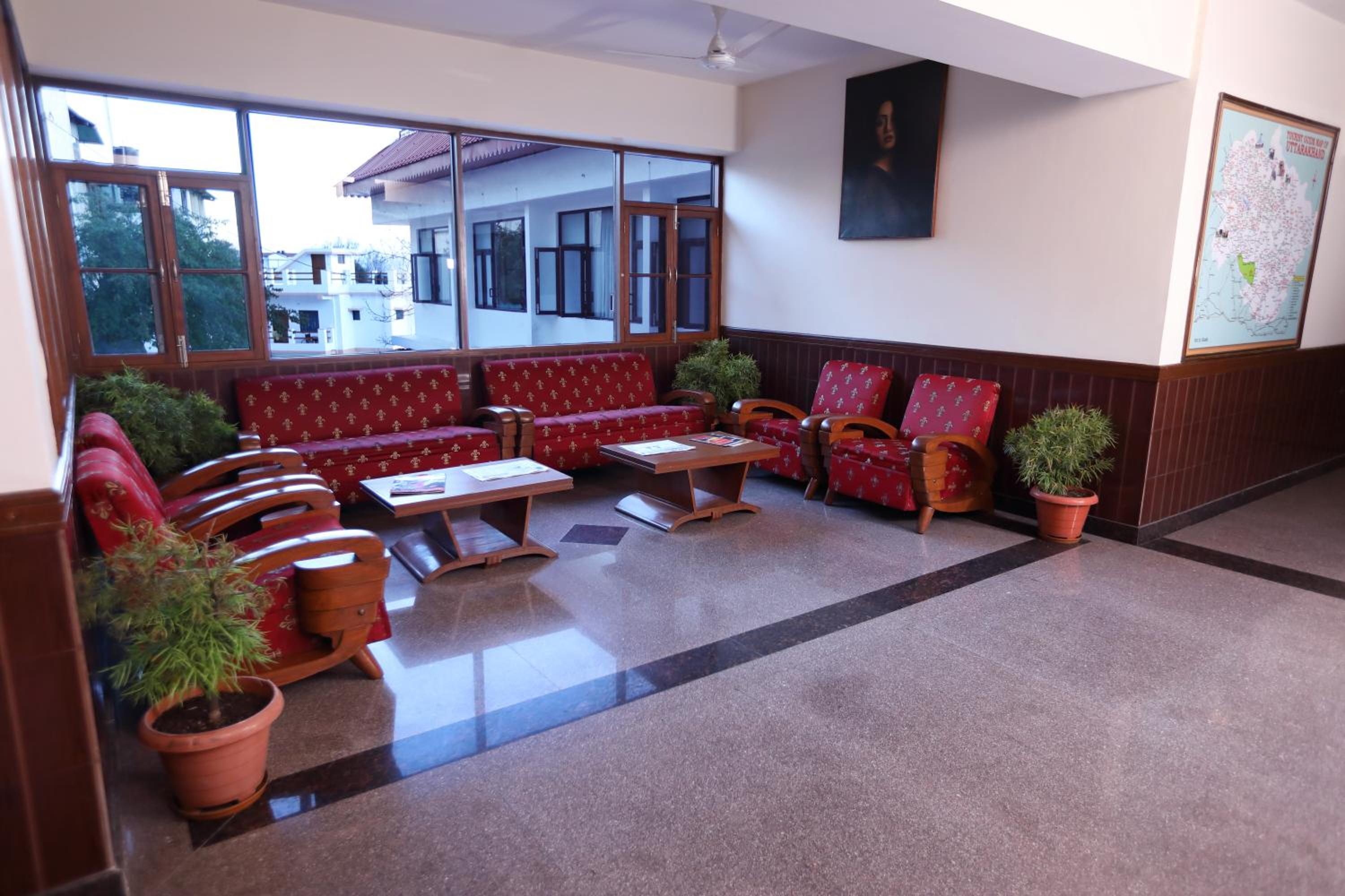 HOTEL VISHNU PALACE 34/55