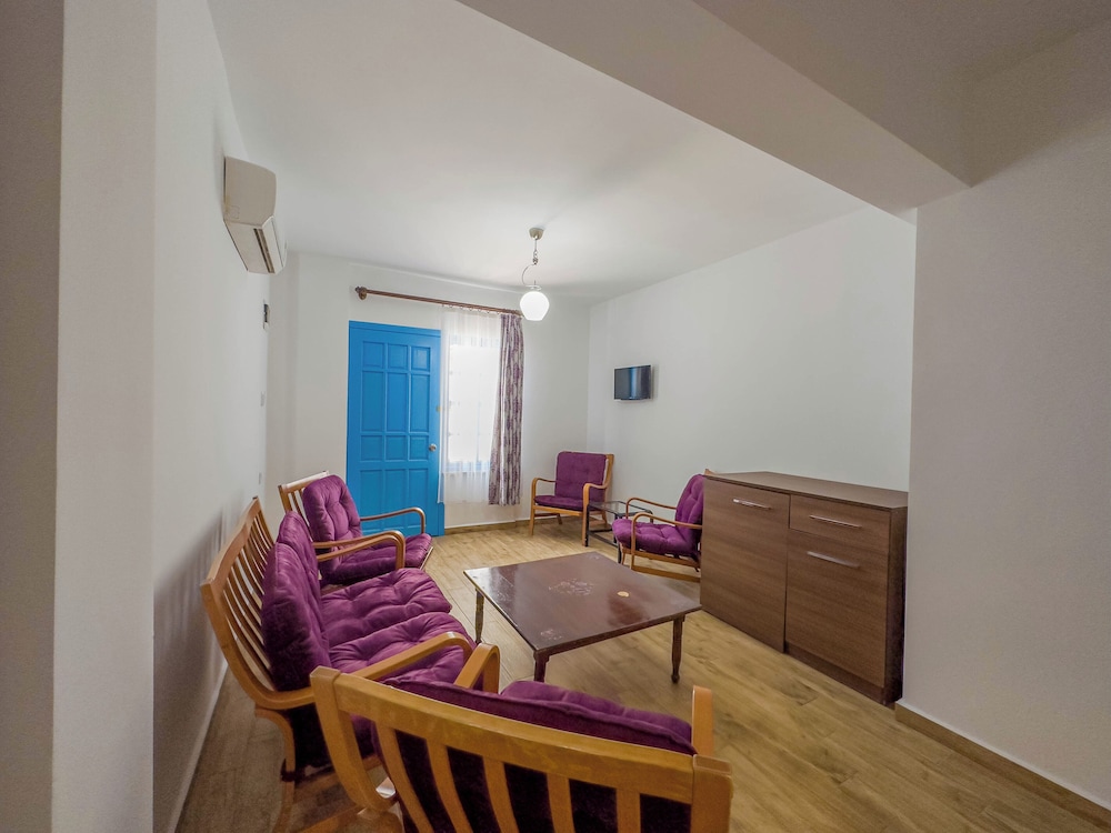 Ova Resort Hotel 33/55