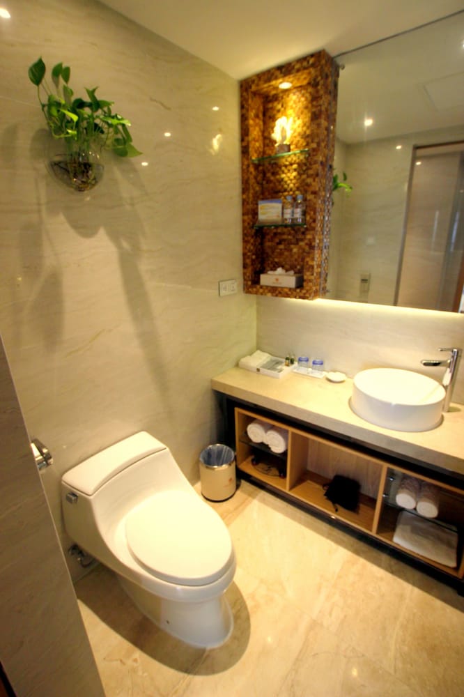 Excemon Beihai Beach Hotel 28/28