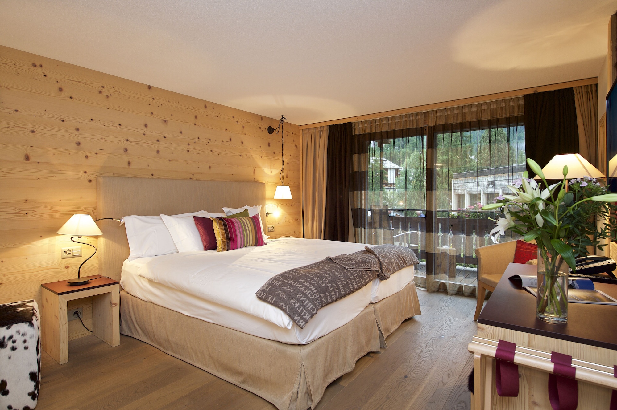 ROOM, DOUBLE BED, BALCONY