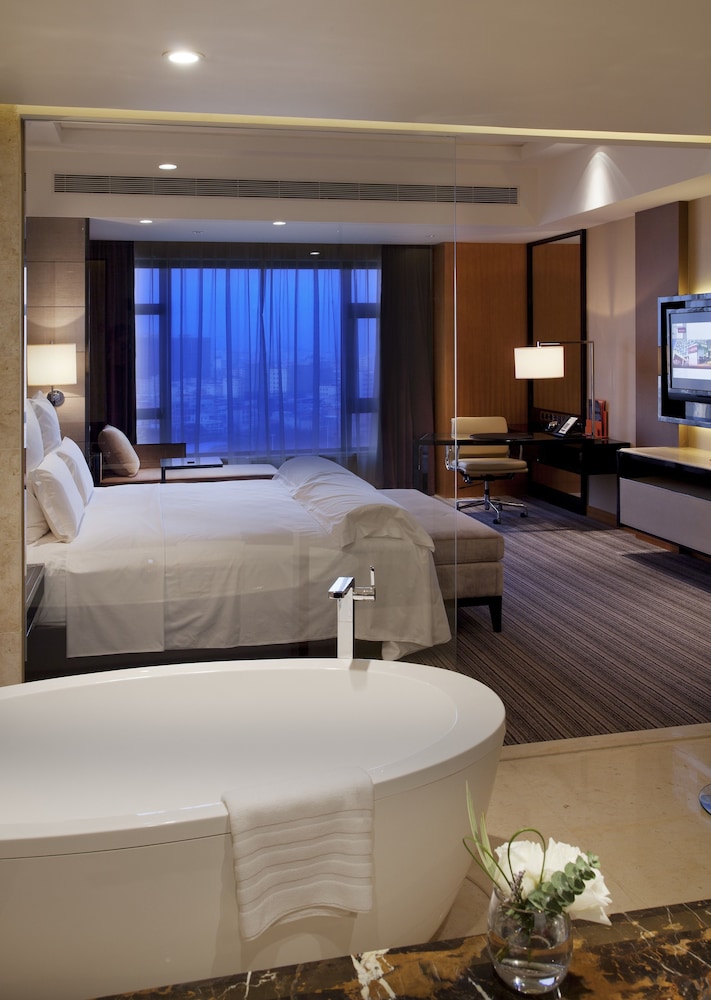 Pullman Dongguan Changan 18/69