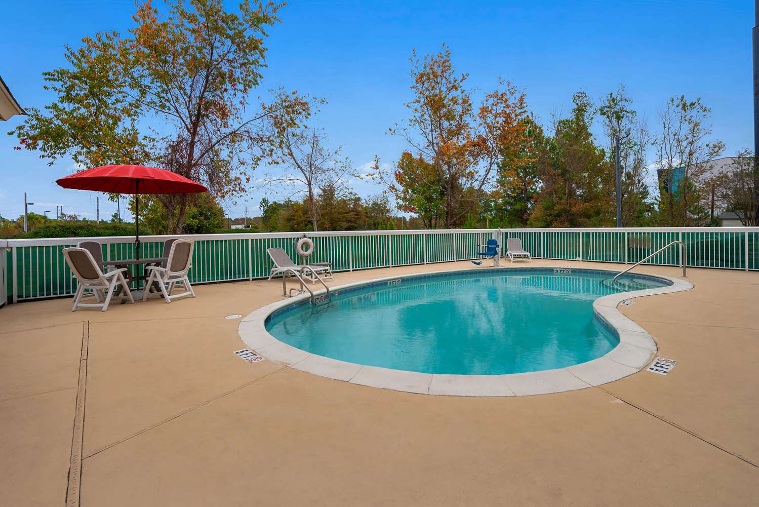 Comfort Inn Suites Santee 22/39