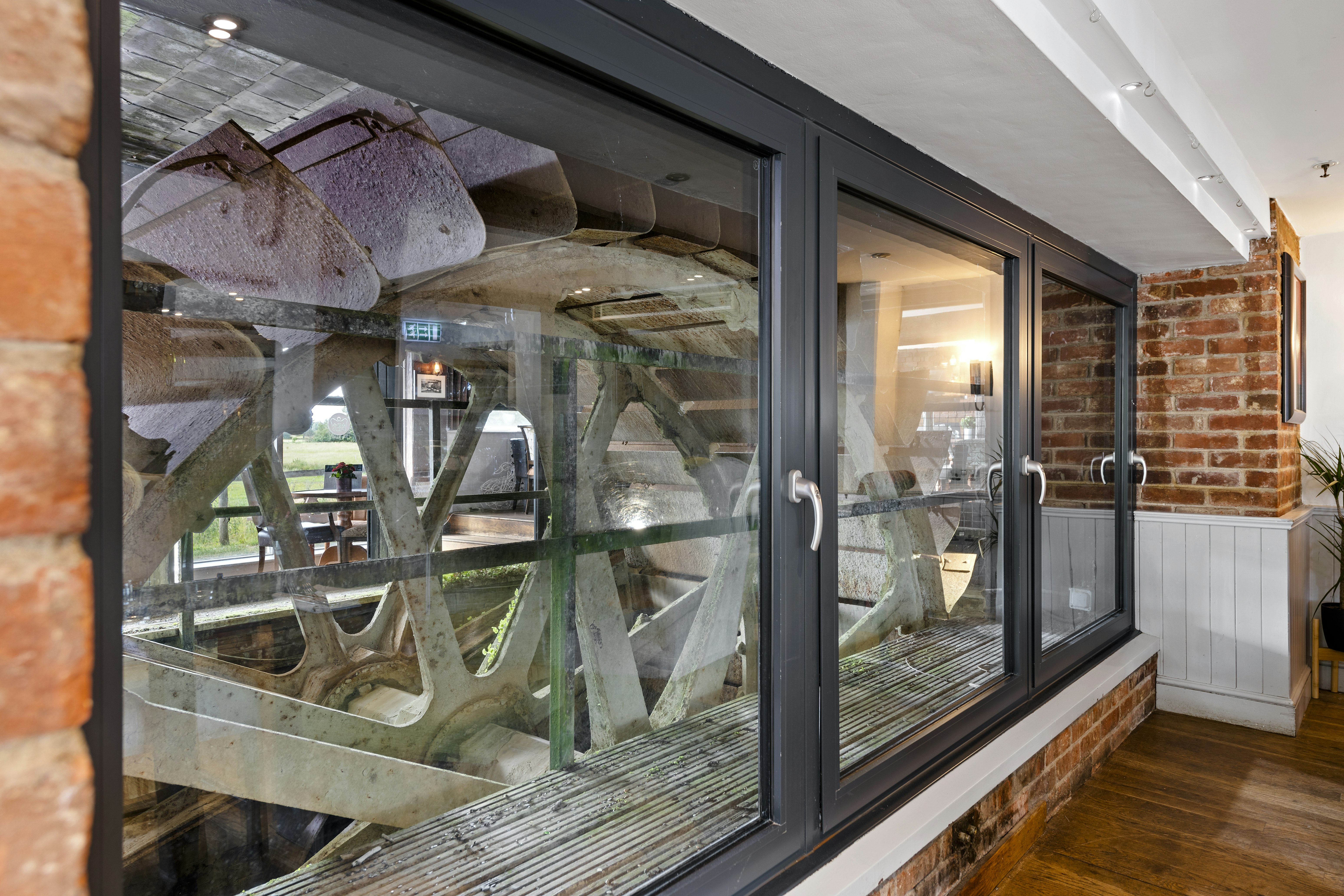The Mill Hotel 41/58