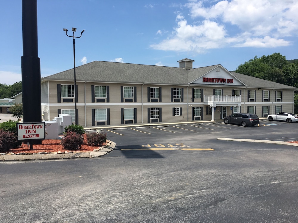 Home Town Inn Soddy Daisy 1/32