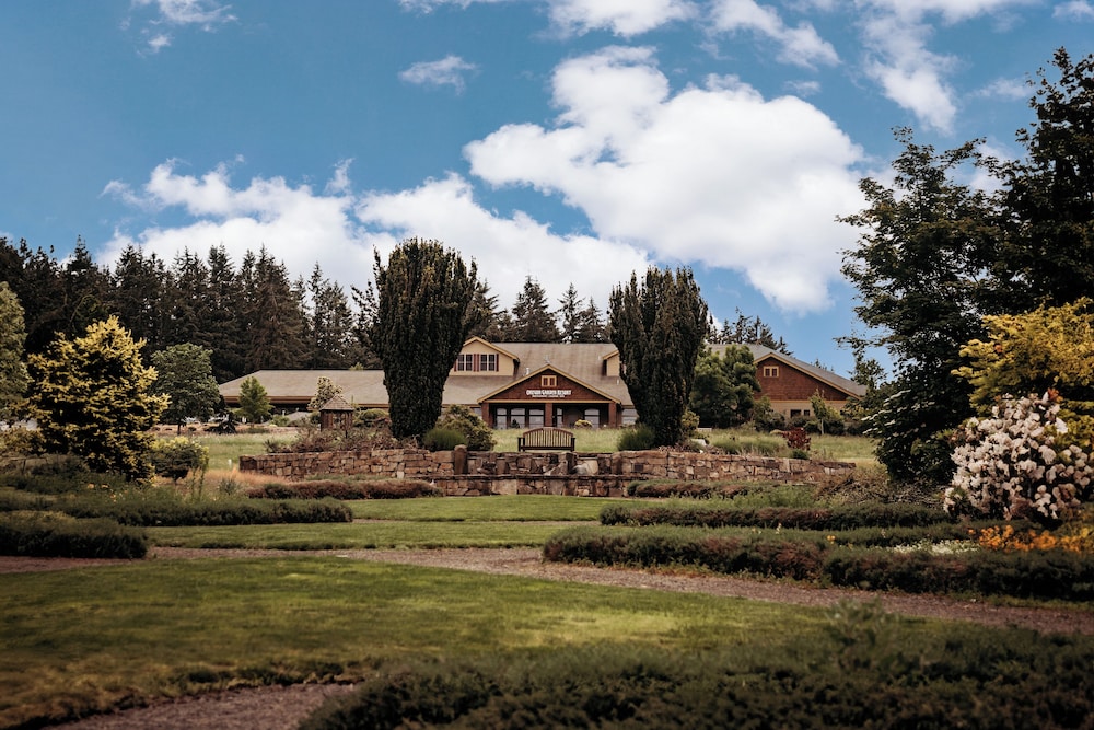 Oregon Garden Resort 58/63