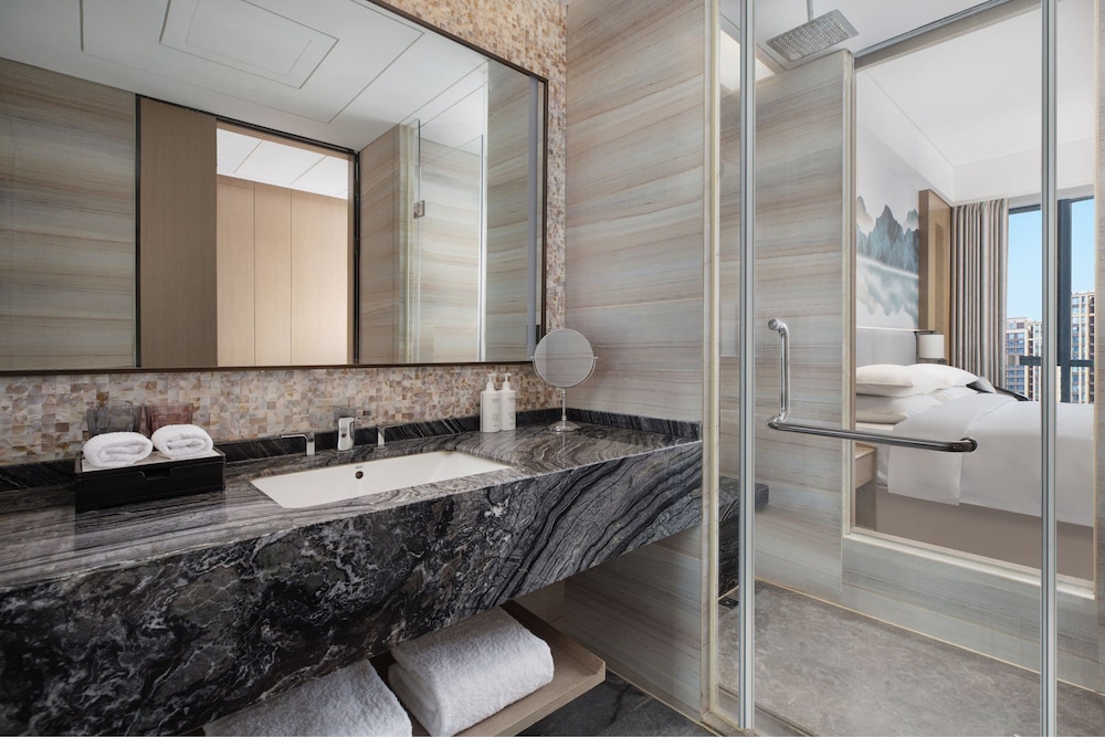 Courtyard by Marriott Hangzhou Xiaoshan 46/49