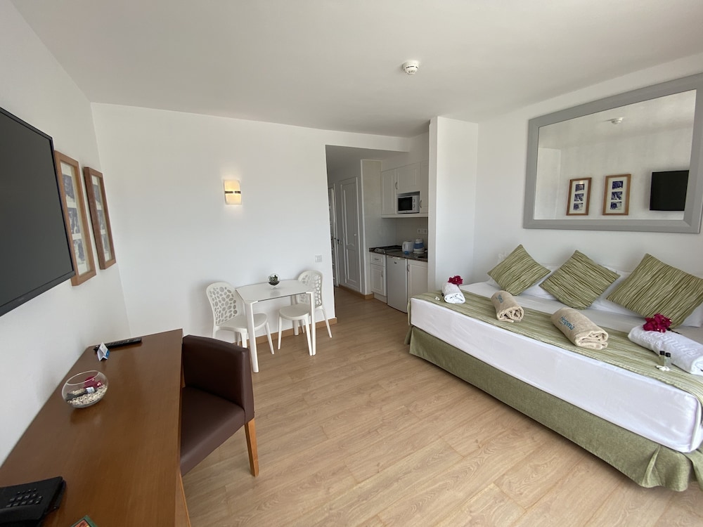 Hesperia Bristol Playa 57/71