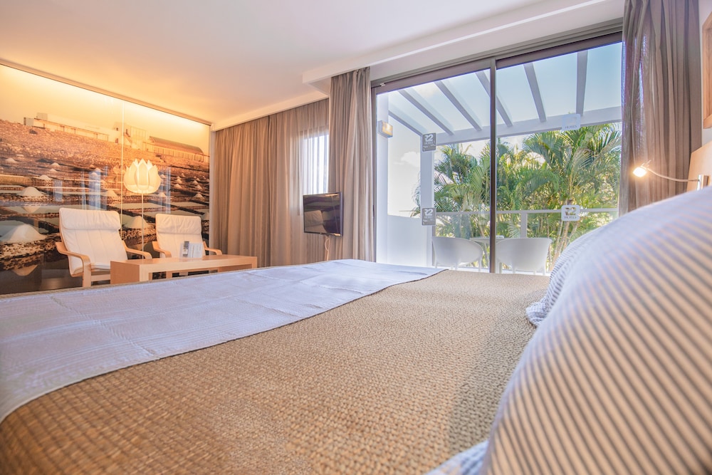 R2 Bahia Playa Design Hotel And Spa Adults Only 16/49
