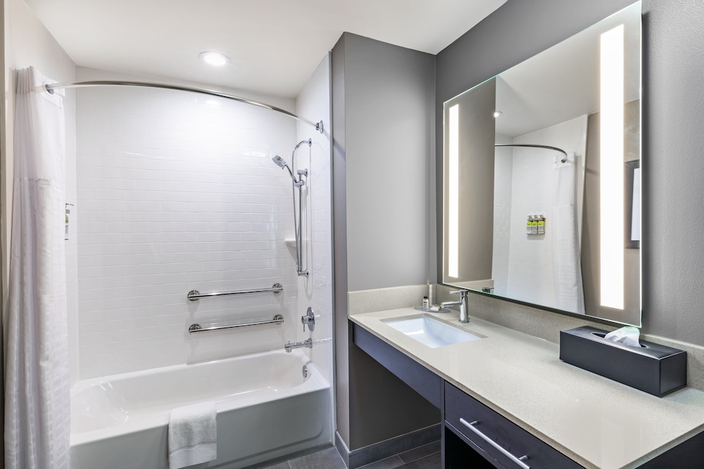 Staybridge Suites Iah Airport East 9/50