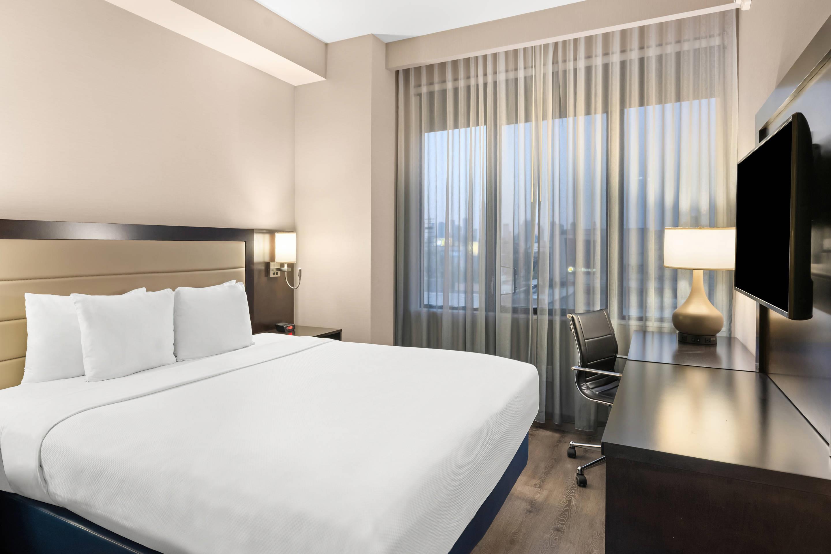 غرفة بسرير كينج، Comfort Inn Prospect Park-Brooklyn 3/10