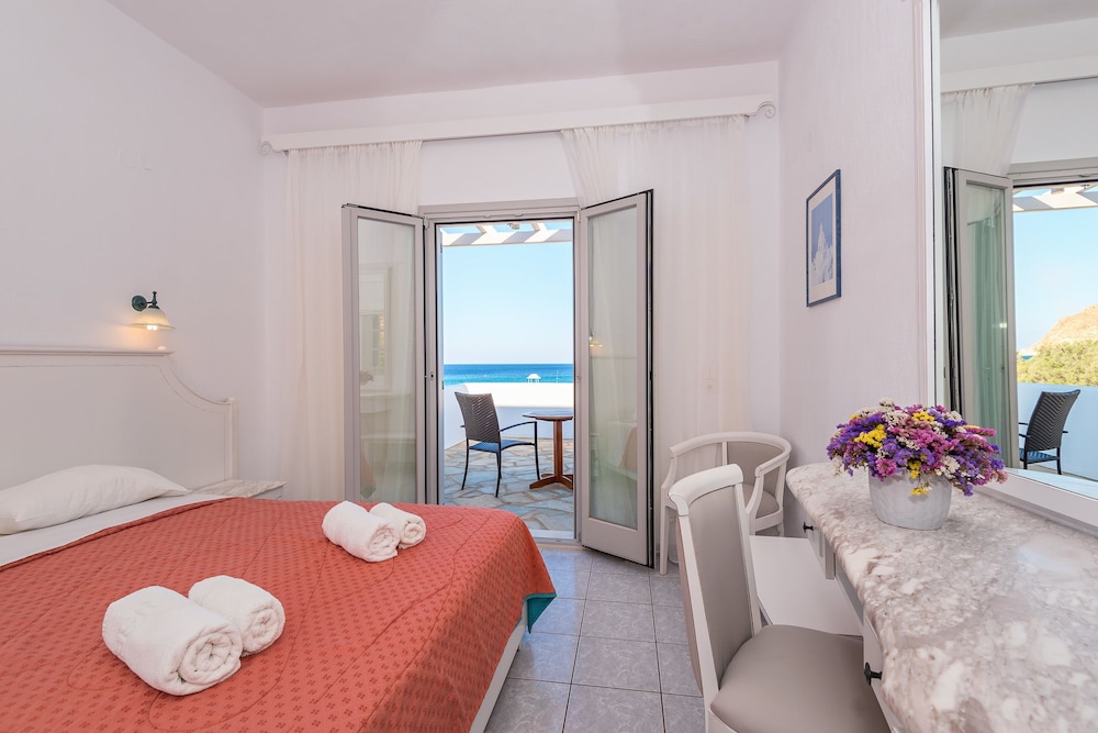 Myconian Sunrise Relais & Chateaux Hotel 49/86