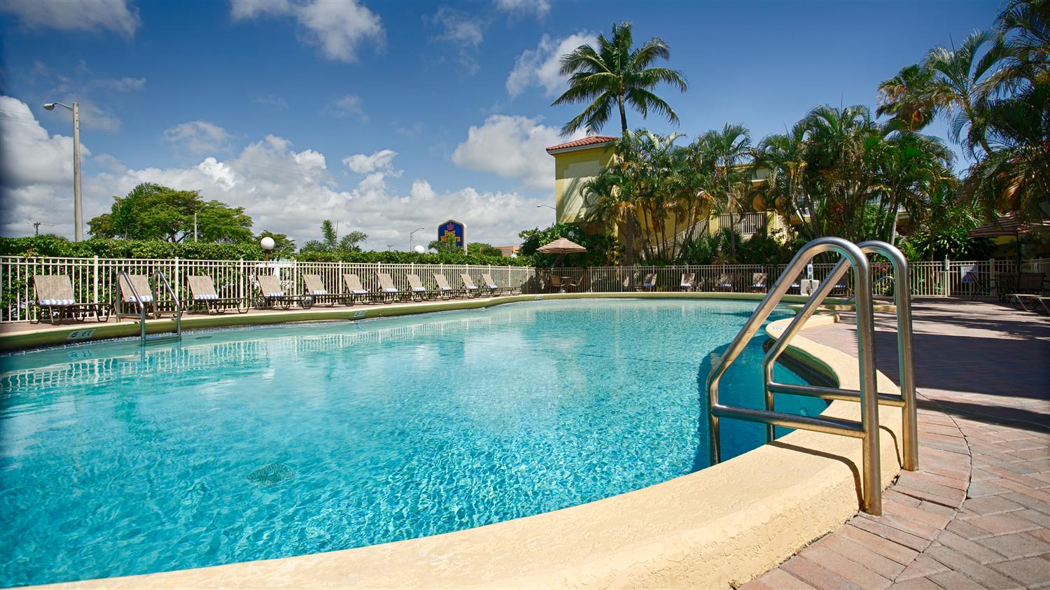 Oasis Boca Raton 37/46