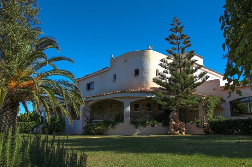 Micalosu Hotel 55/60
