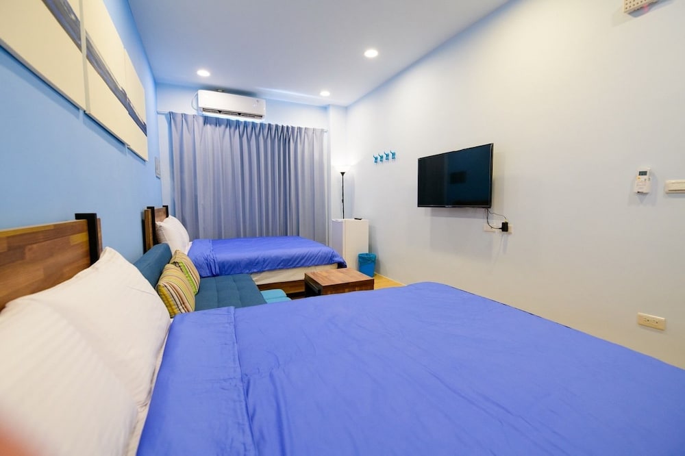 Summer Sea Hostel 6/38