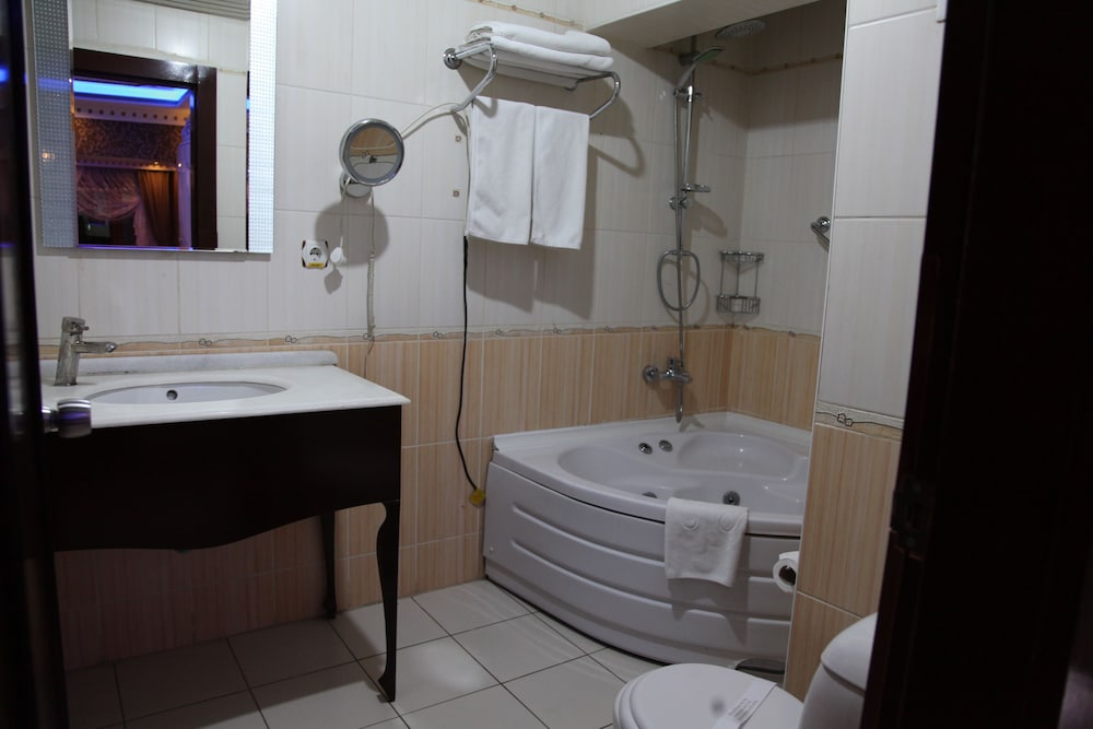 Royal Anka Hotel 32/32