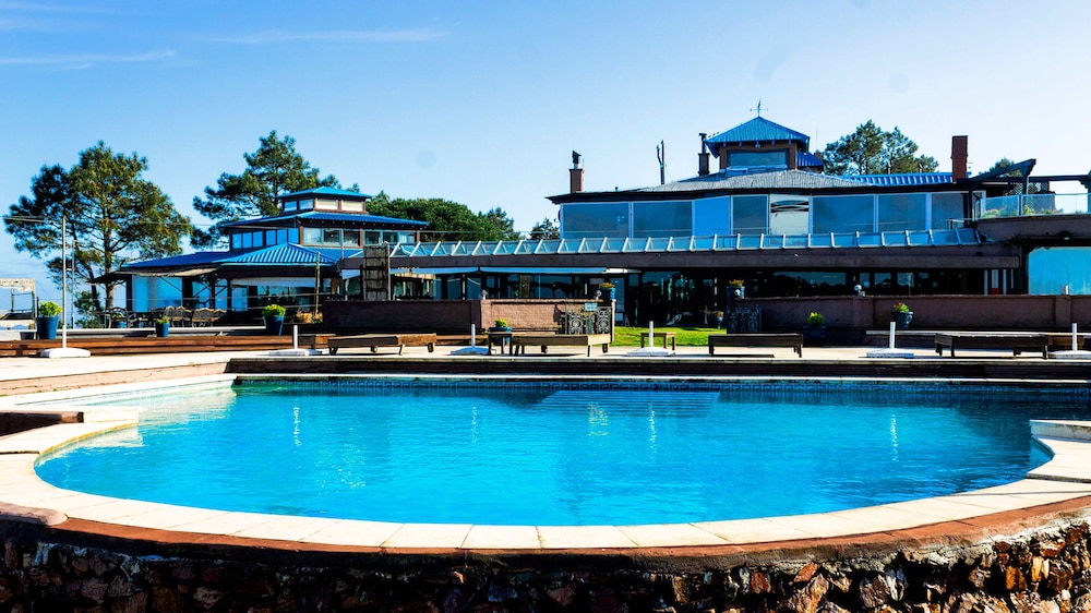 Las Cumbres Boutique Hotel and Spa by DON 73/75