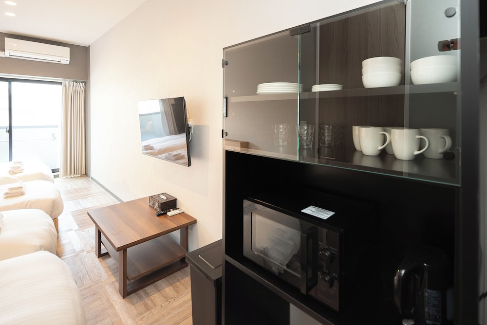 Wellstay Osaka Shinimamiya Station 43/45