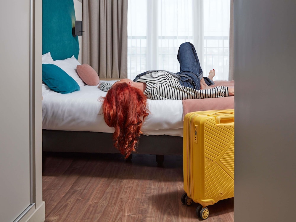 Aparthotel Adagio Paris Suresnes Longchamp 27/68