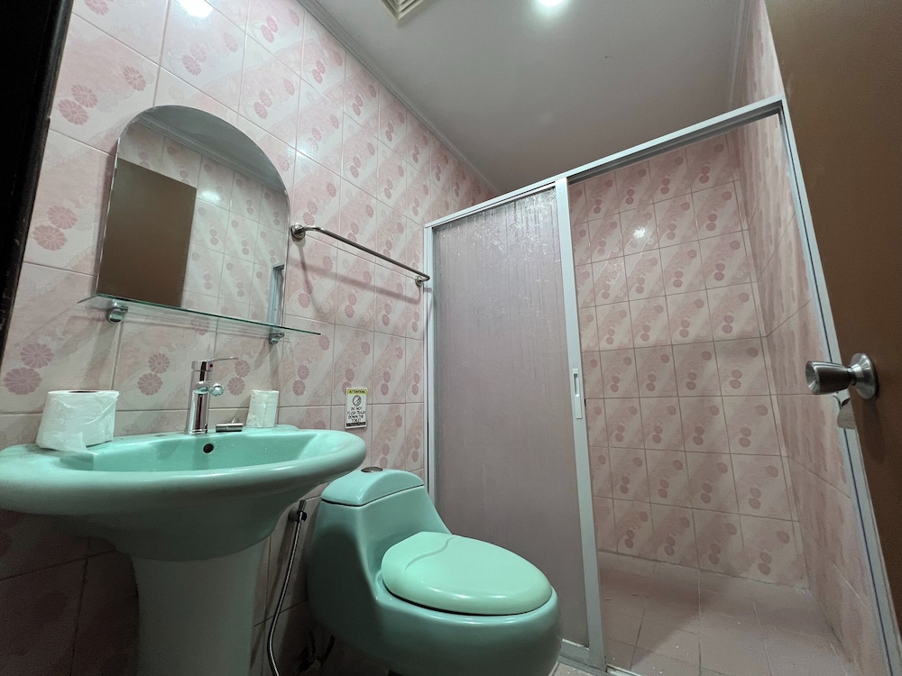 غرفة عائلية بسرير كوين، Rossa Hotel 8/10