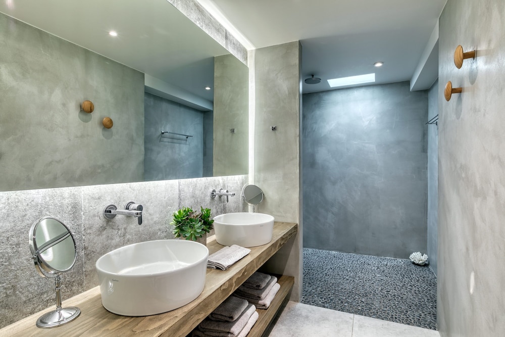 M Mykonos Villas 42/50