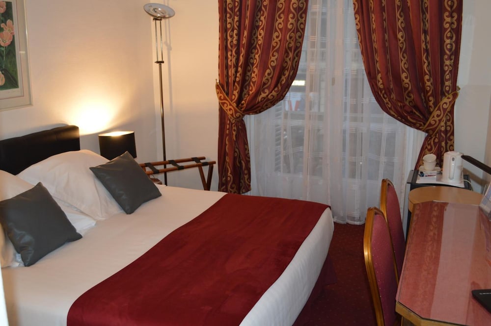 6VH Hotel 11/50
