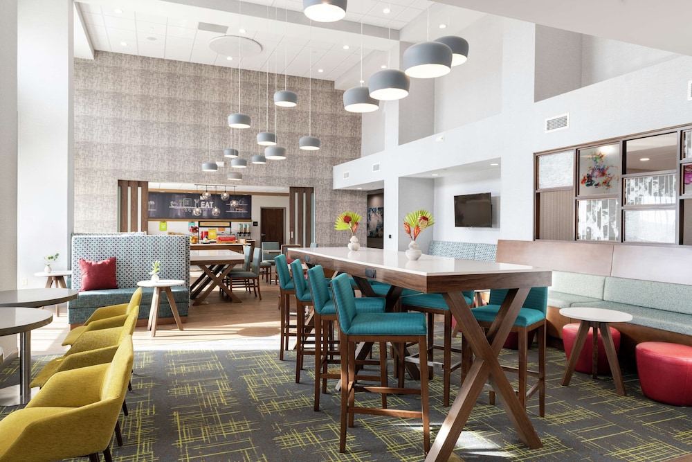 Hampton Inn and Suites Pittsburgh New Stanton PA 12/12