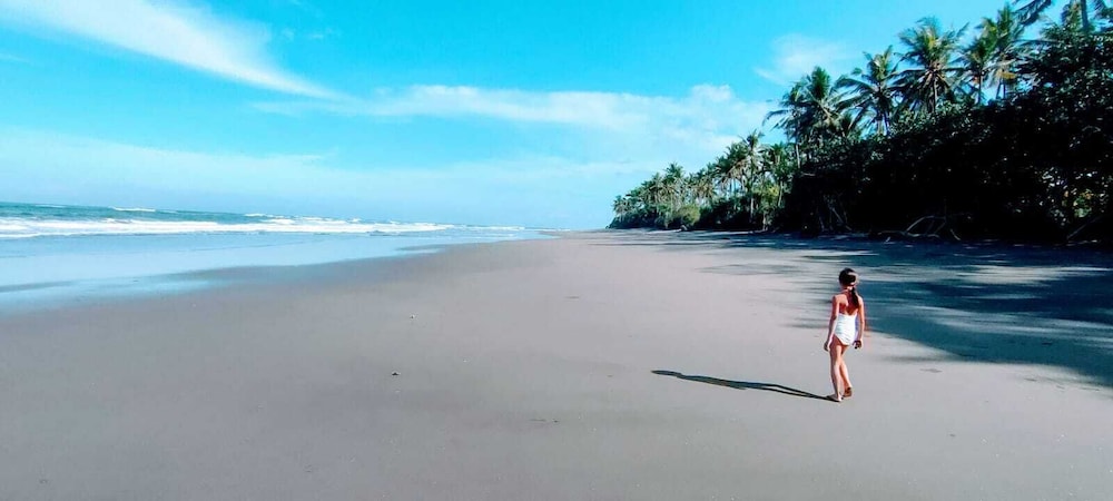 GAJAH MINA BEACH RESORT 30/50