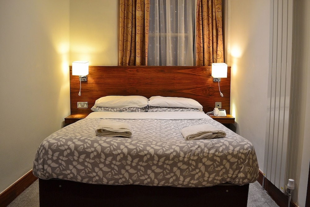Leisure Inn Hotel 43/56