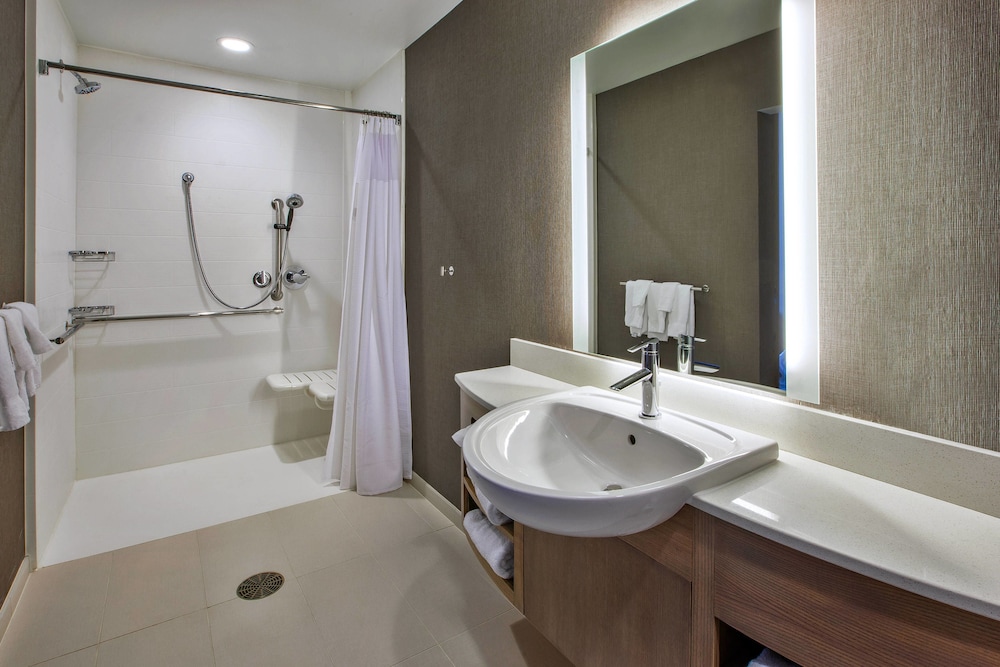 Springhill Suites By Marriott Pittsburgh Butler Centre City 11/34