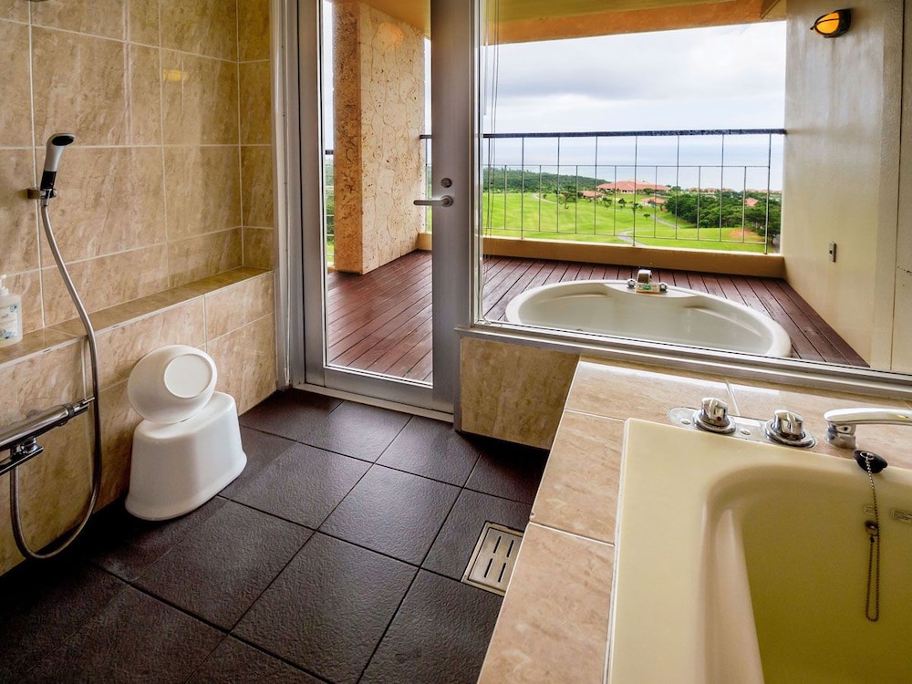 Kanucha Bay Hotels and Villas 78/80