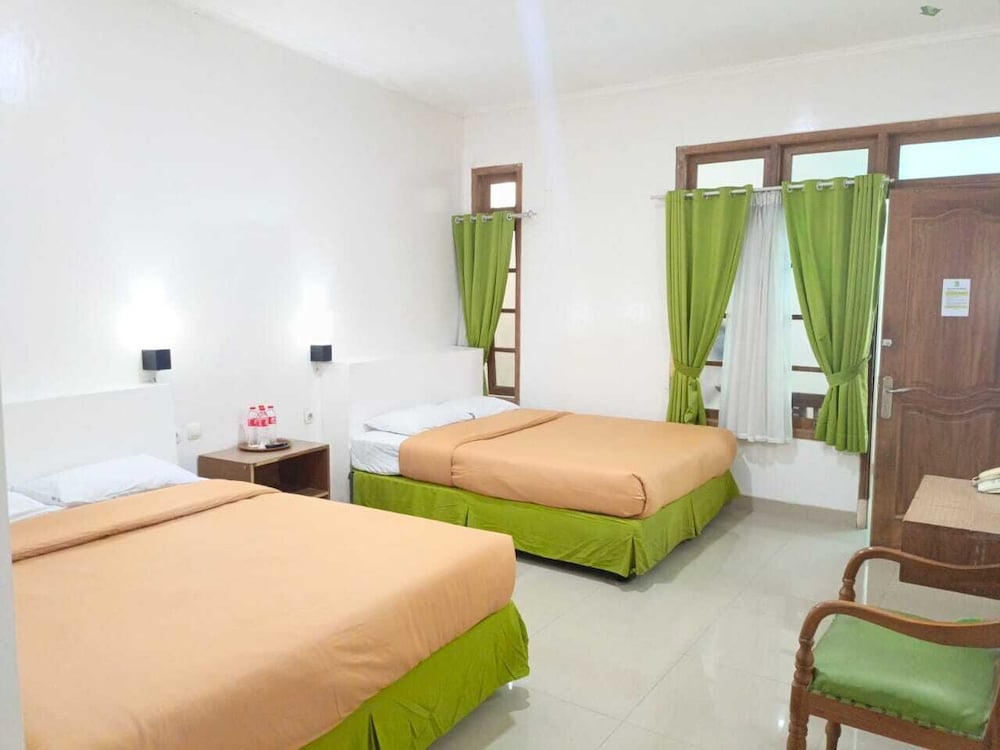 Malioboro Inn Solo 3/10