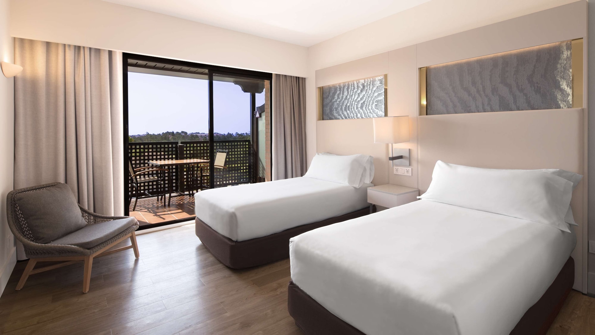Room at DoubleTree by Hilton Islantilla Beach Golf Resort, COSTA DE LA LUZ