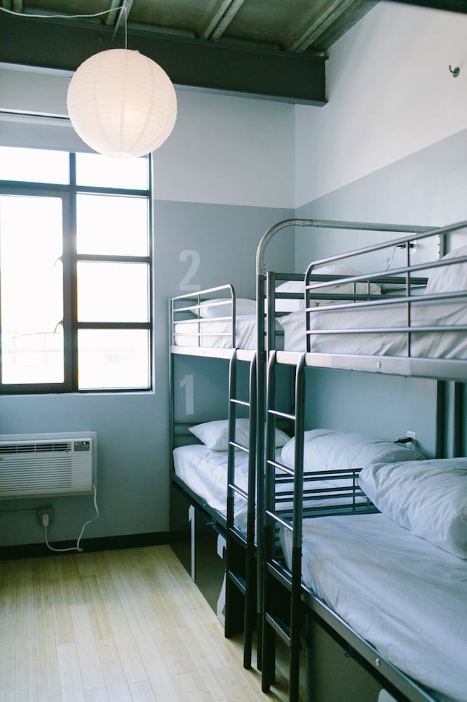 FEMALE DORM, 4 BEDS, PRIVATE BATHROOM