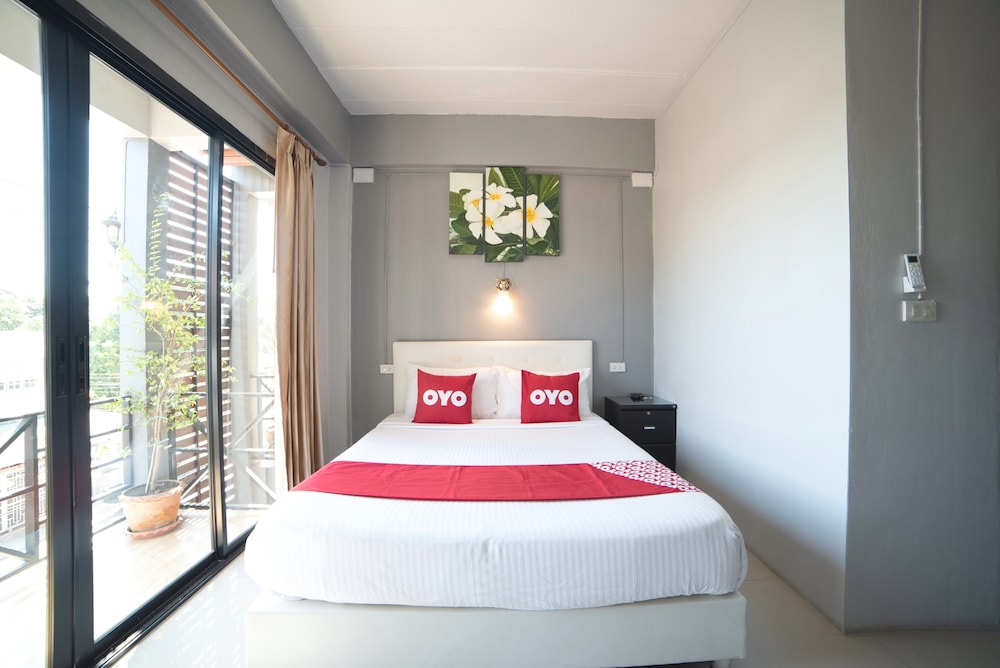 OYO 465 Krung Kao Traveller Lodge 10/37
