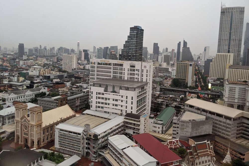 Shangri-La Bangkok in BANGKOK