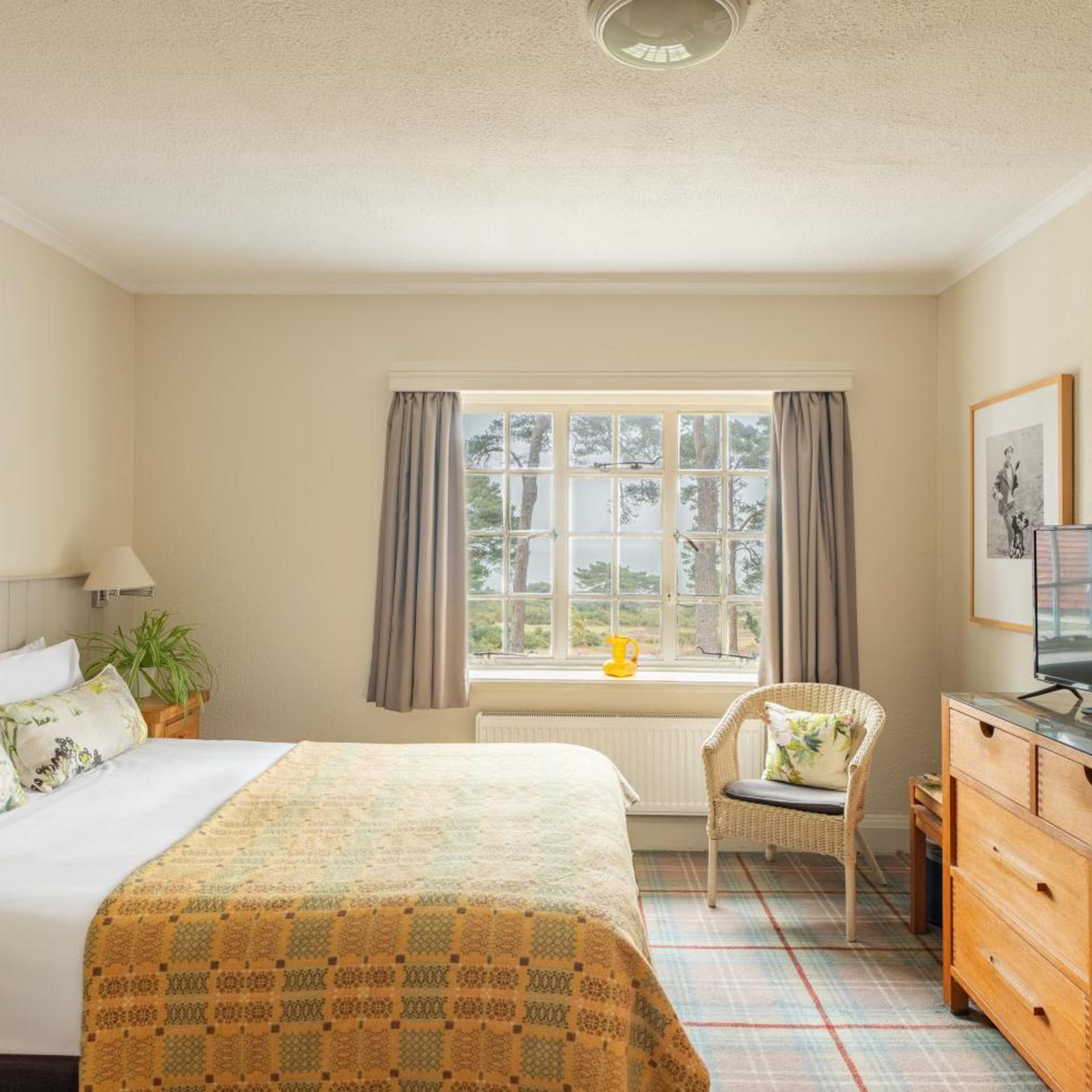 Suite, Balcony
