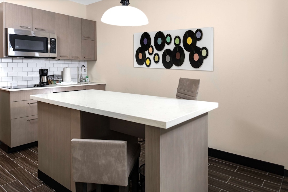 Hyatt House Nashville Downtown / Convention Center 6/47