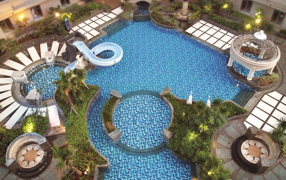 Grand Dafam Ancol Jakarta 72/74