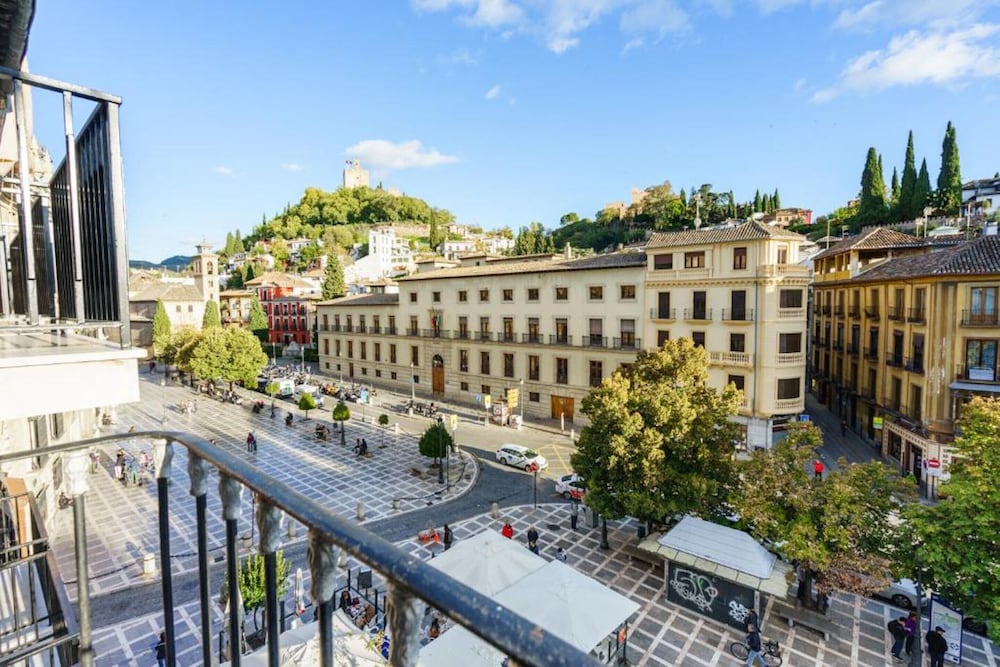 Plaza Nueva Hotel 3/67