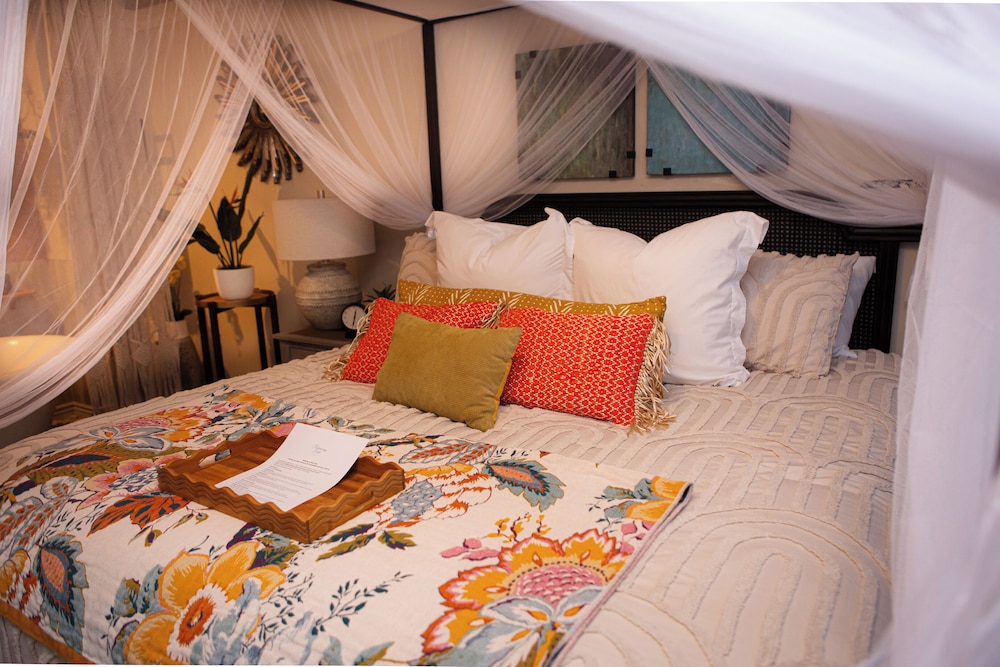 5th East Hall Bed Breakfast 11/46