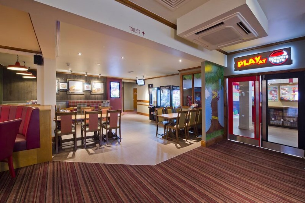 Premier Inn Newcastle Under Lyme 36/44