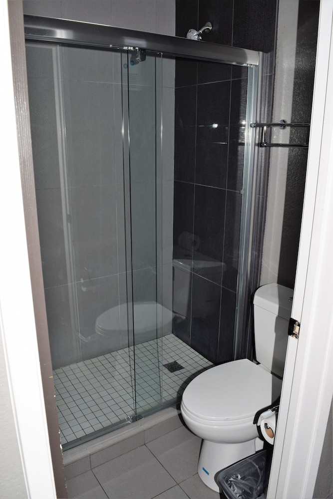 Studio6 Suites San Ysidro, CA – San Diego South Bay 17/51